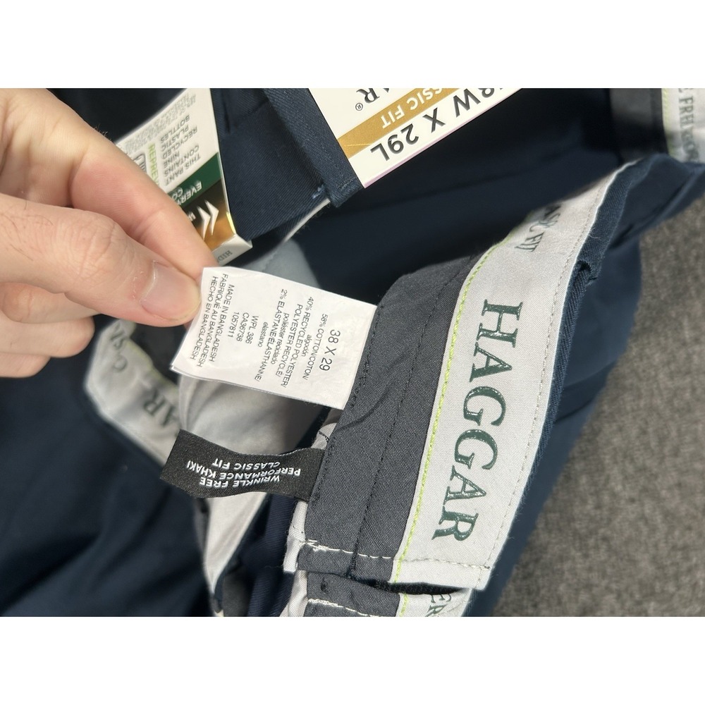 New Haggar Wrinkle Free Performance Khaki Pants Mens 38x29‎ Navy Blue Wicking - Picture 6 of 8